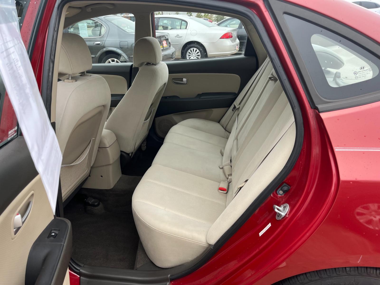 2008 red /TAN Hyundai Elantra GLS (KMHDU46D78U) with an 2.0L L4 DOHC 16V engine, Manual transmission, located at 14700 Tomball Parkway 249, Houston, TX, 77086, (281) 444-2200, 29.928619, -95.504074 - Photo #9
